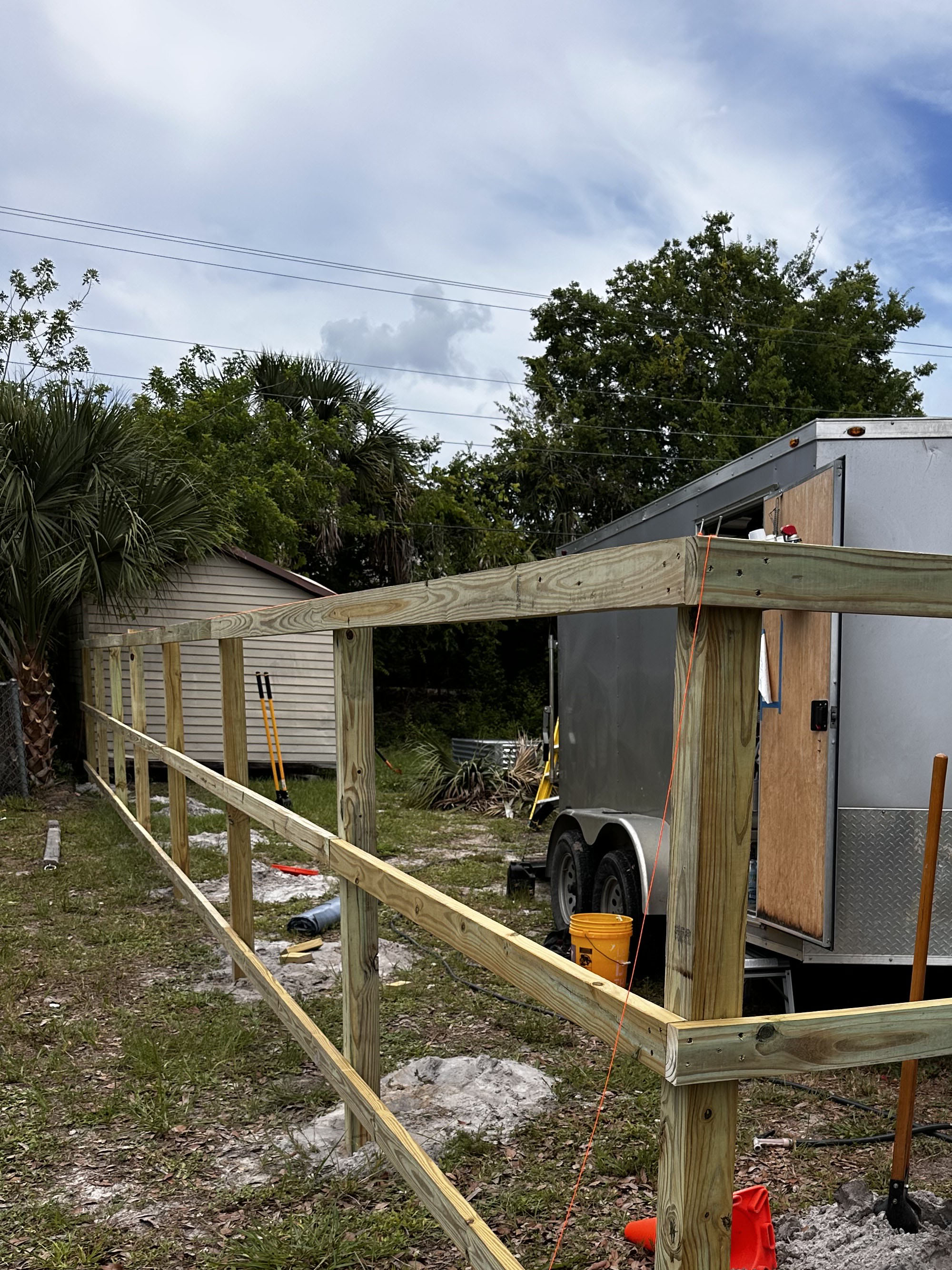 Building Fences On-Site